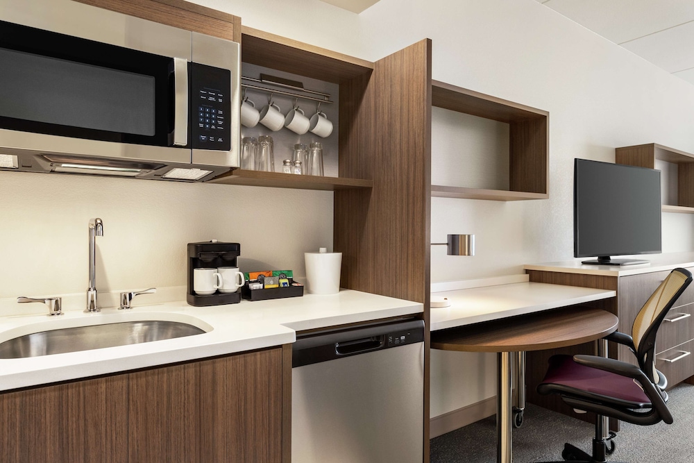 Home2 Suites by Hilton Leesburg - photo 13