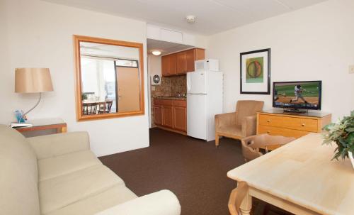 Horizon Motor Inn - photo 18