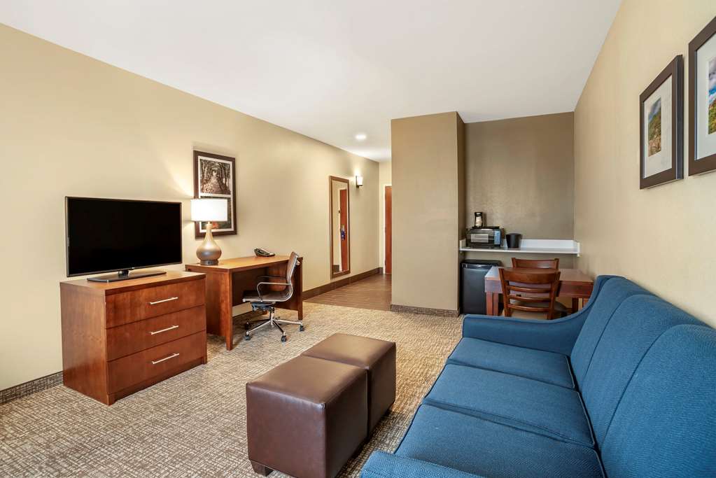 Comfort Inn & Suites Winchester - photo 22