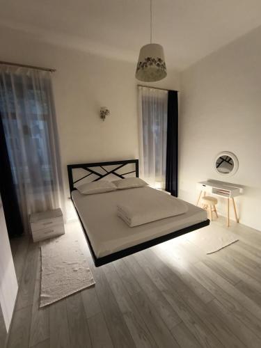 Garden Apartment Ultracentral — 4-Star Luxury Hotel in Oradea, Romania