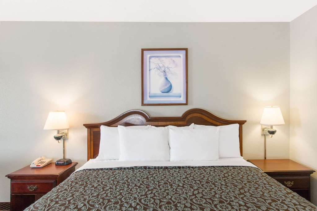 Days Inn by Wyndham West Point - photo 10