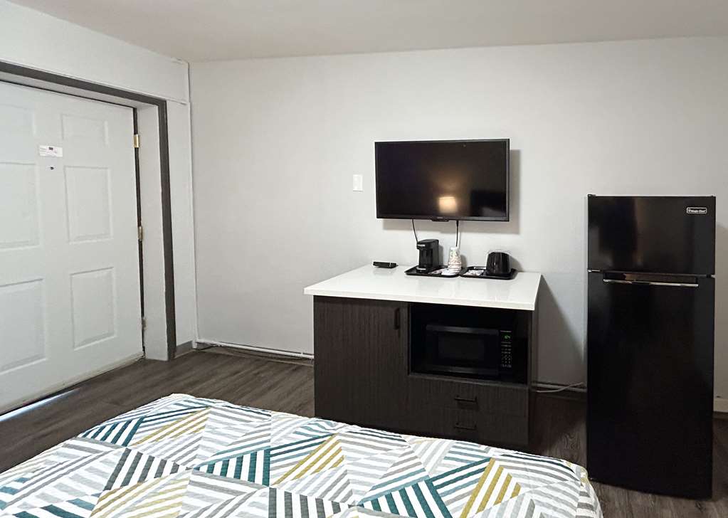 Studio6 Suites Vancouver WA Waterfront - photo 12