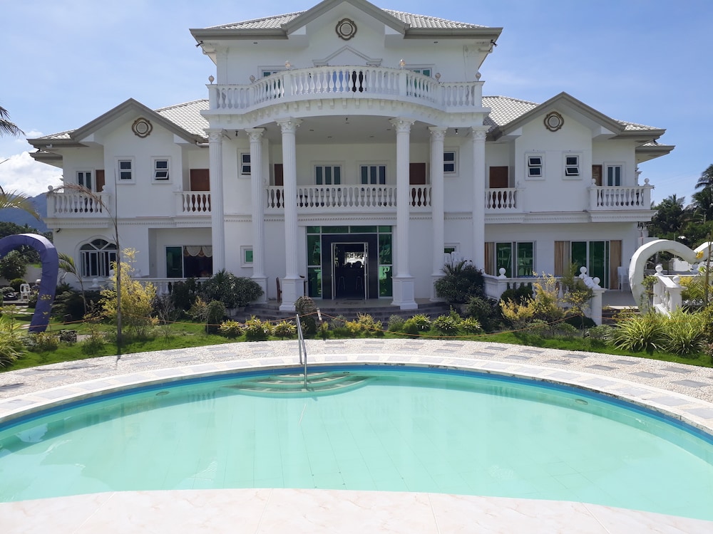 Andres Resort — hotel in Nabas