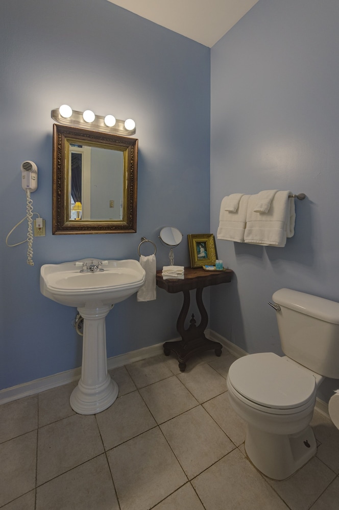 The Inn at Cedar Grove - photo 108