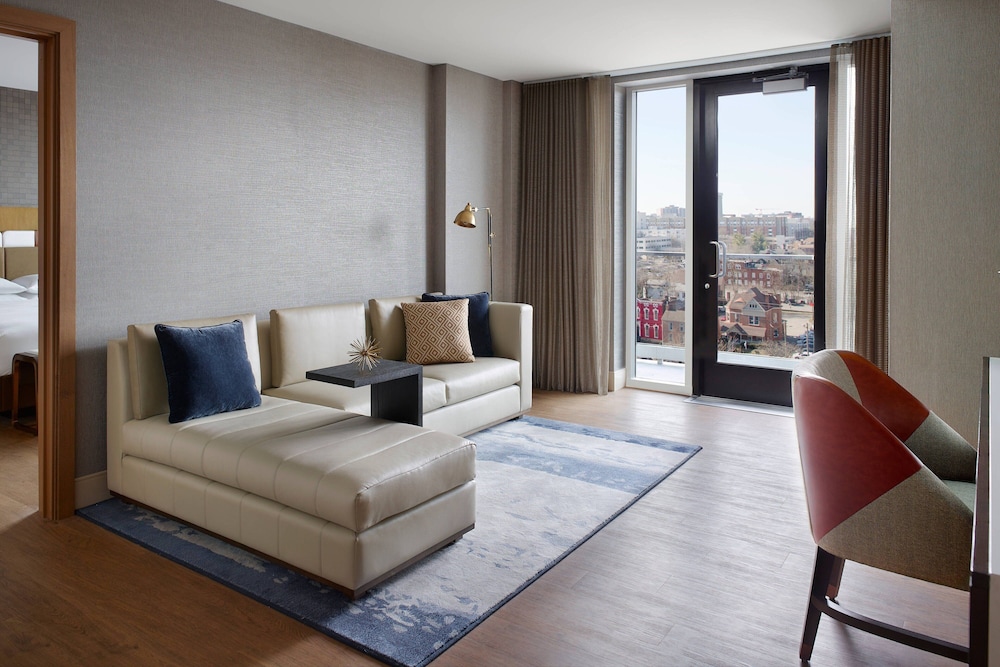 Lexington Marriott City Center - photo 8