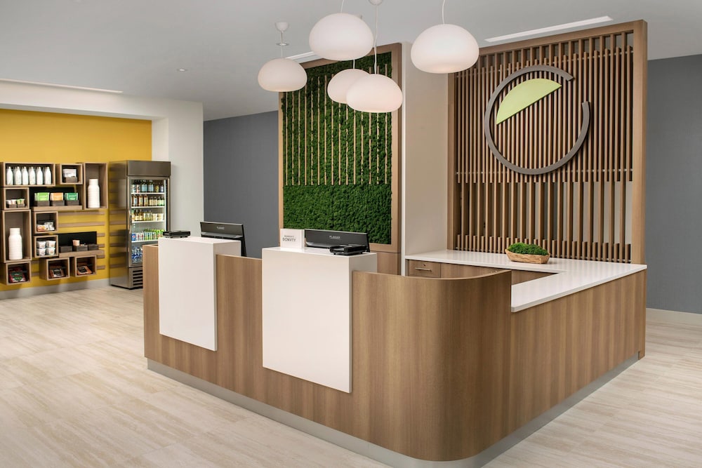 Element Orlando Universal Blvd. - photo 2