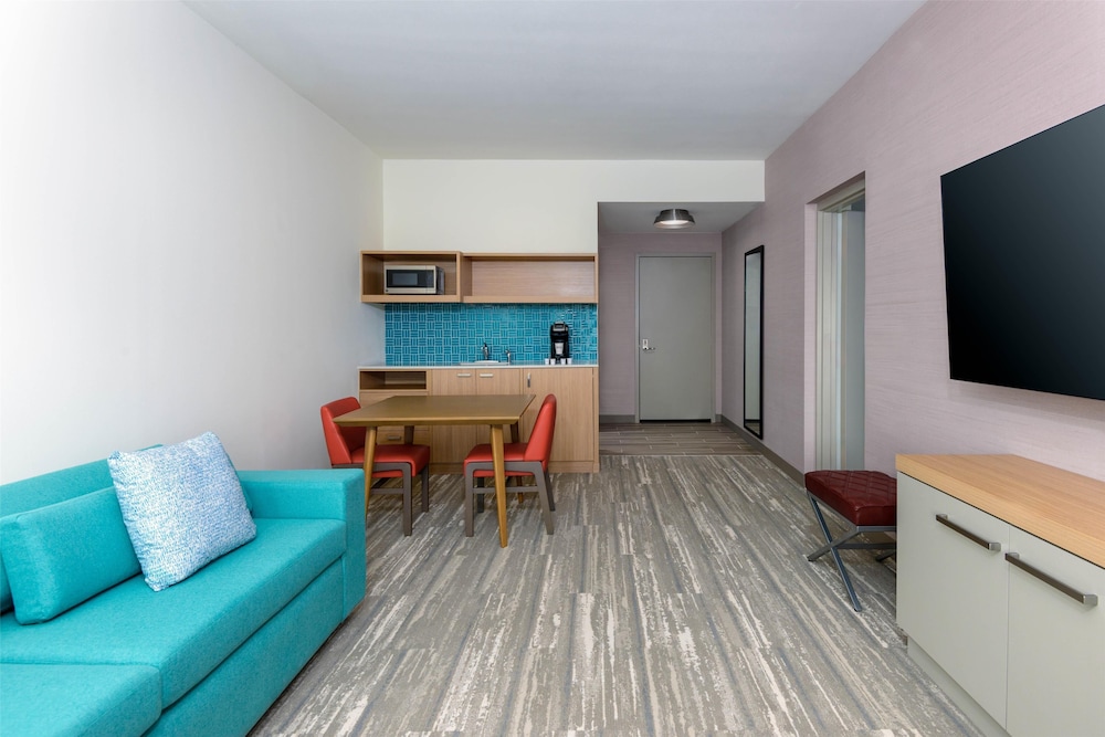 Hilton Garden Inn Cape Canaveral near Cocoa Beach - photo 17