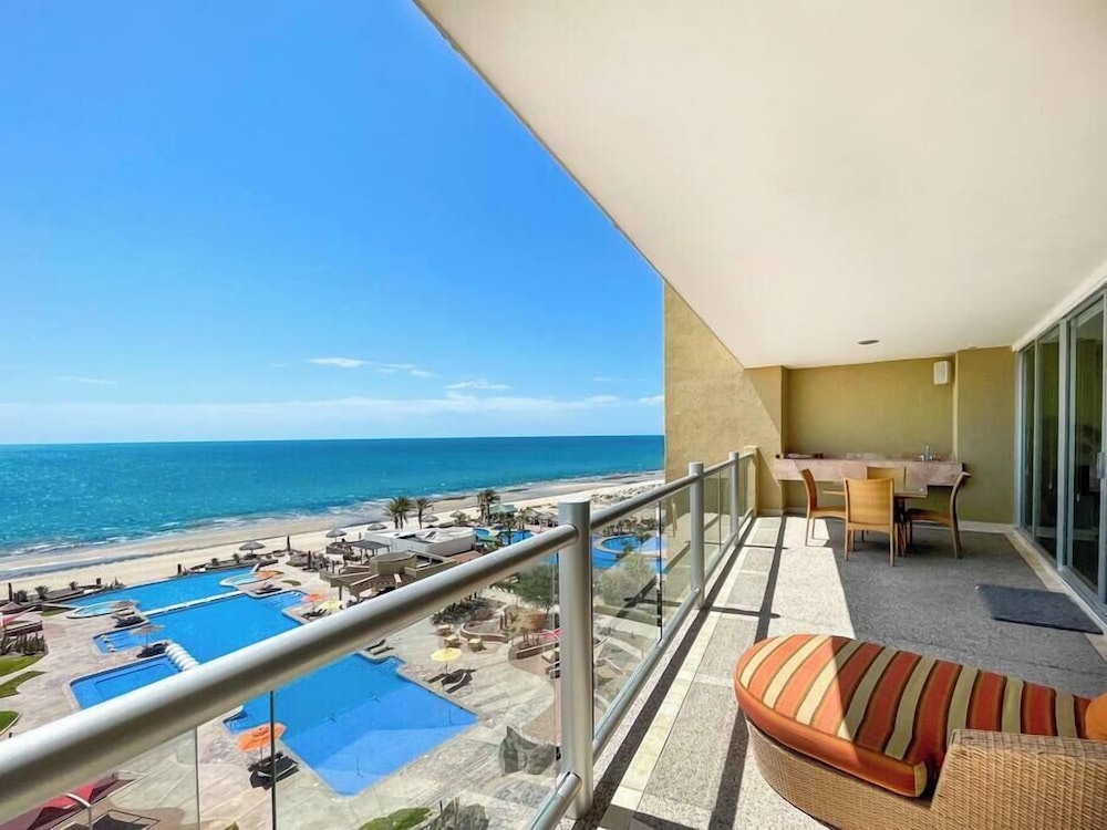 Hidden Gem Villa with Serene Beach & Pool Access Villa #1 — 4-Star Luxury Hotel in Puerto Penasco, Mexico