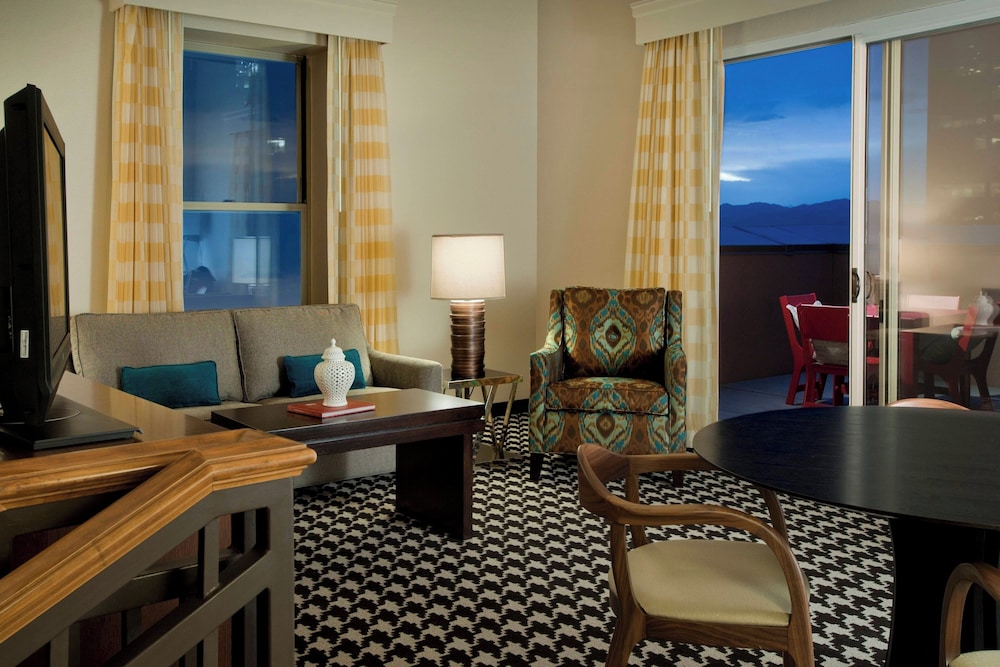 Courtyard by Marriott Denver Downtown - photo 21
