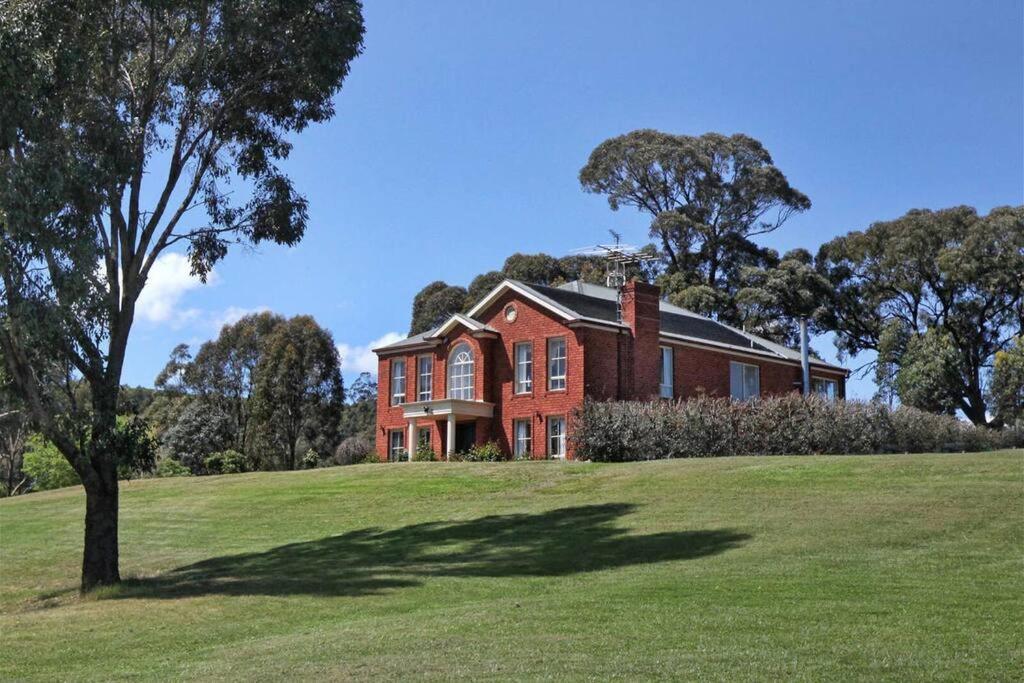 Centelle Park Farm Stay — 4-Star Luxury Hotel in Kilmore, Australia