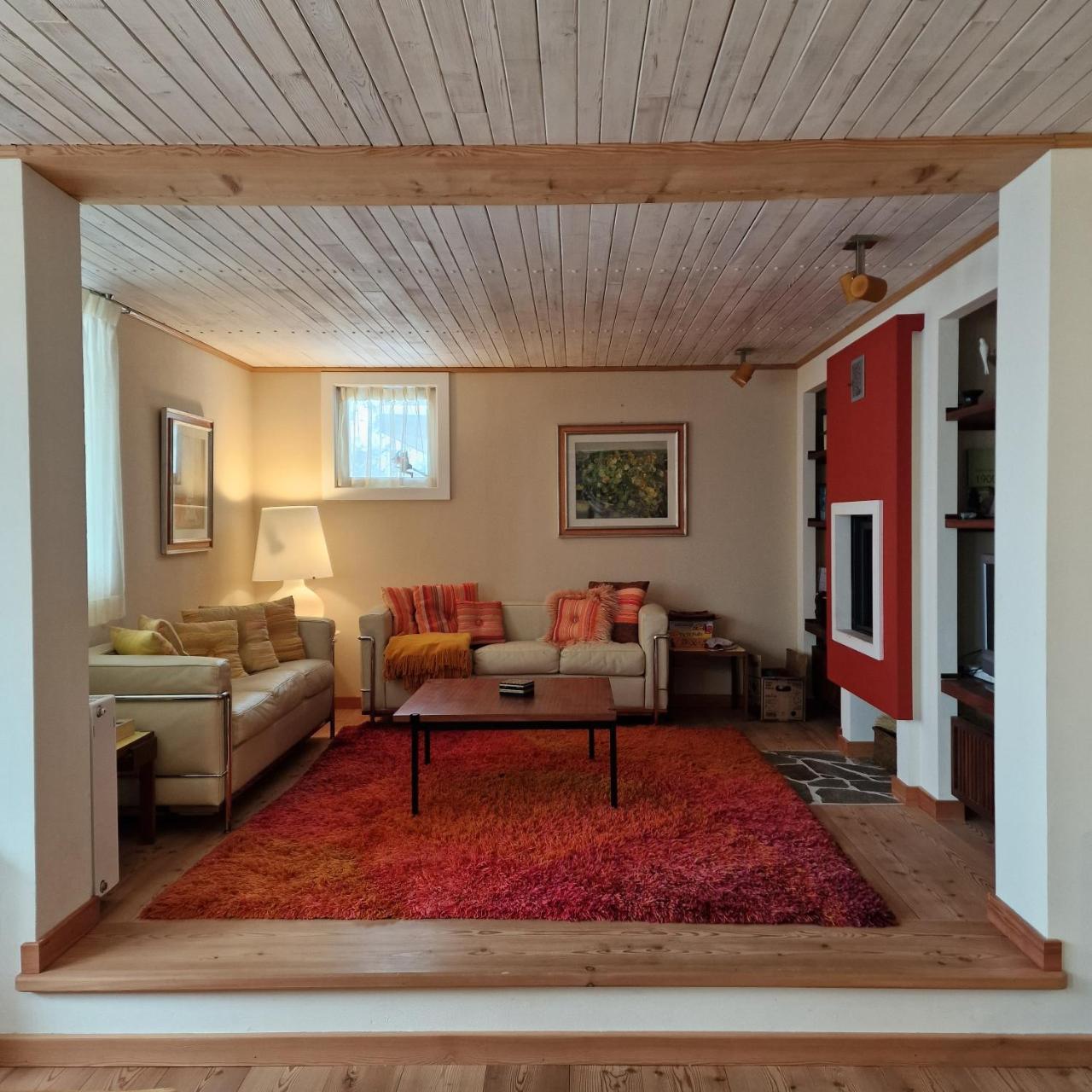 Chalet Yvonne — 4-Star Luxury Hotel in Borca, Italy