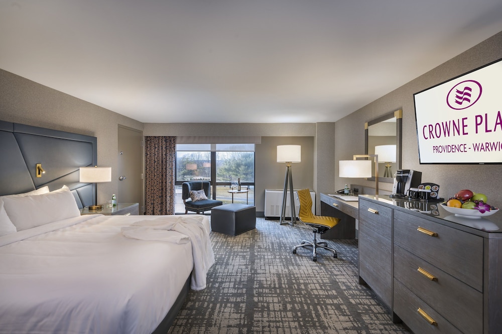 Crowne Plaza Providence Warwick Airport by IHG - photo 6