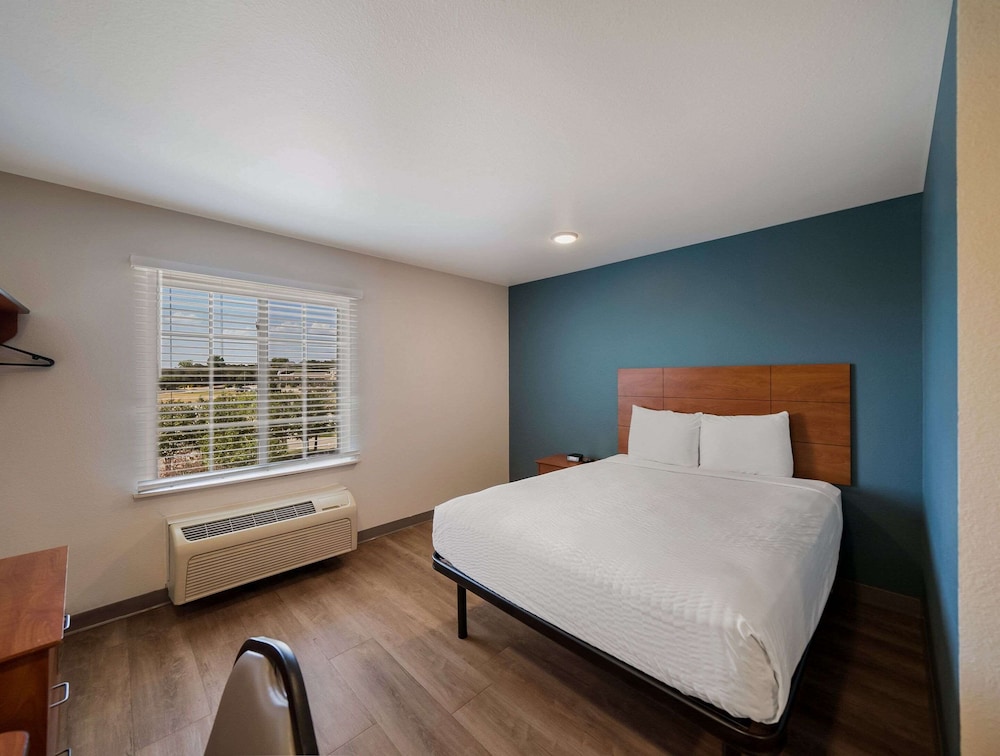 WoodSpring Suites Fort Worth Trophy Club - photo 10