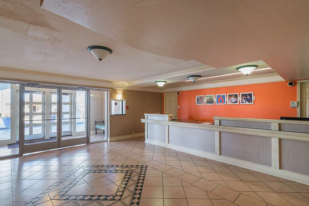 Motel 6 Grand Prairie TX Interstate 30 - photo 26