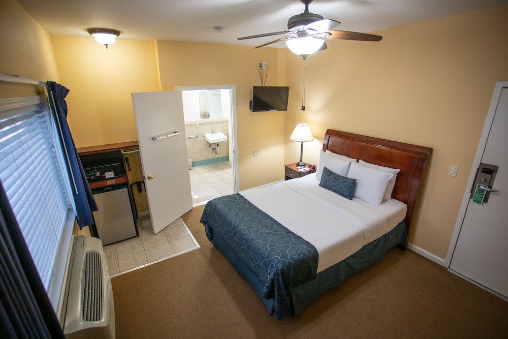 The Hotel Hollywood - photo 24