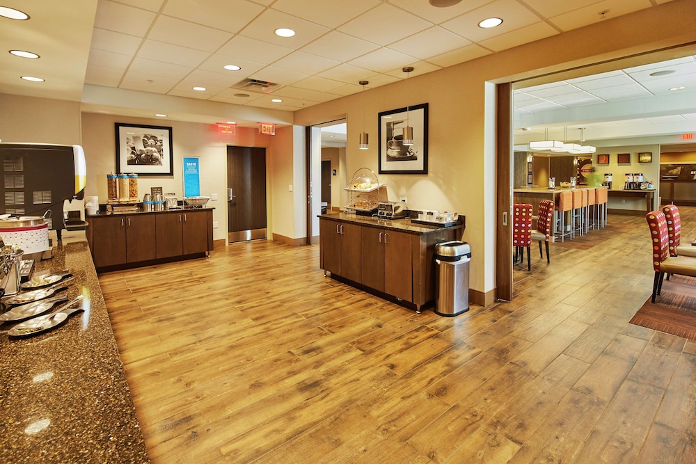 Hampton Inn Parker - photo 36
