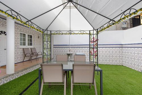Casa Cimo D'Aldeia — 4-Star Luxury Hotel in Vale De Cambra, Portugal