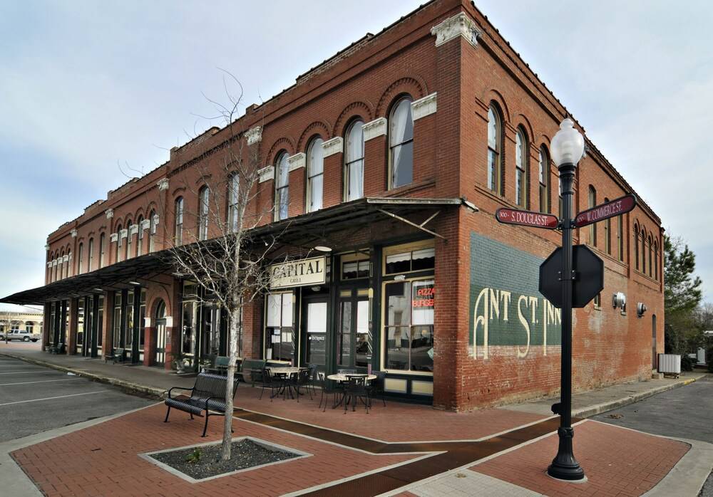 Ant Street Inn - featured photo