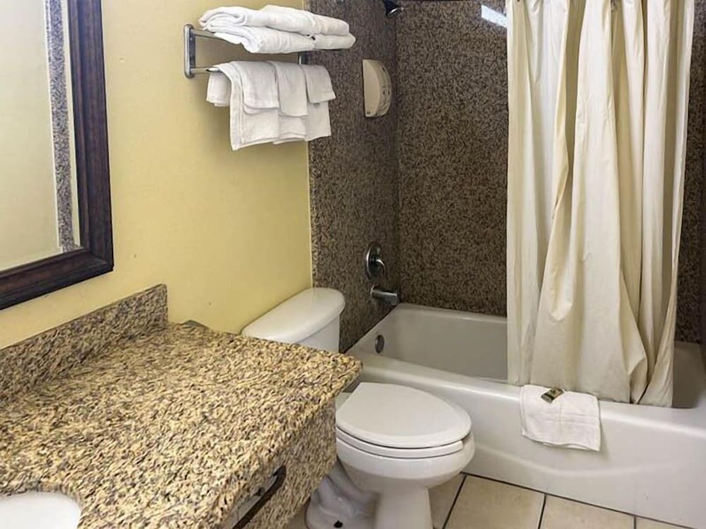 Motel6 South Gate CA - photo 22