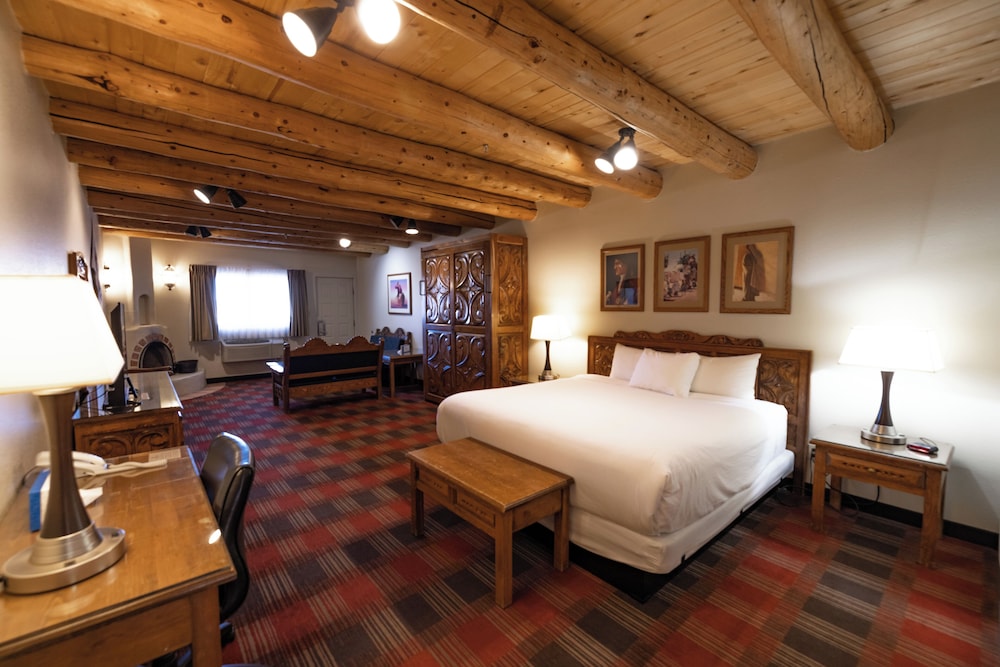 Sagebrush Inn & Suites - photo 40