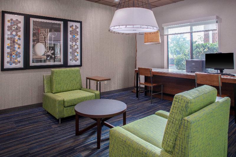 Holiday Inn Express & Suites Roanoke Rapids SE by IHG - photo 15