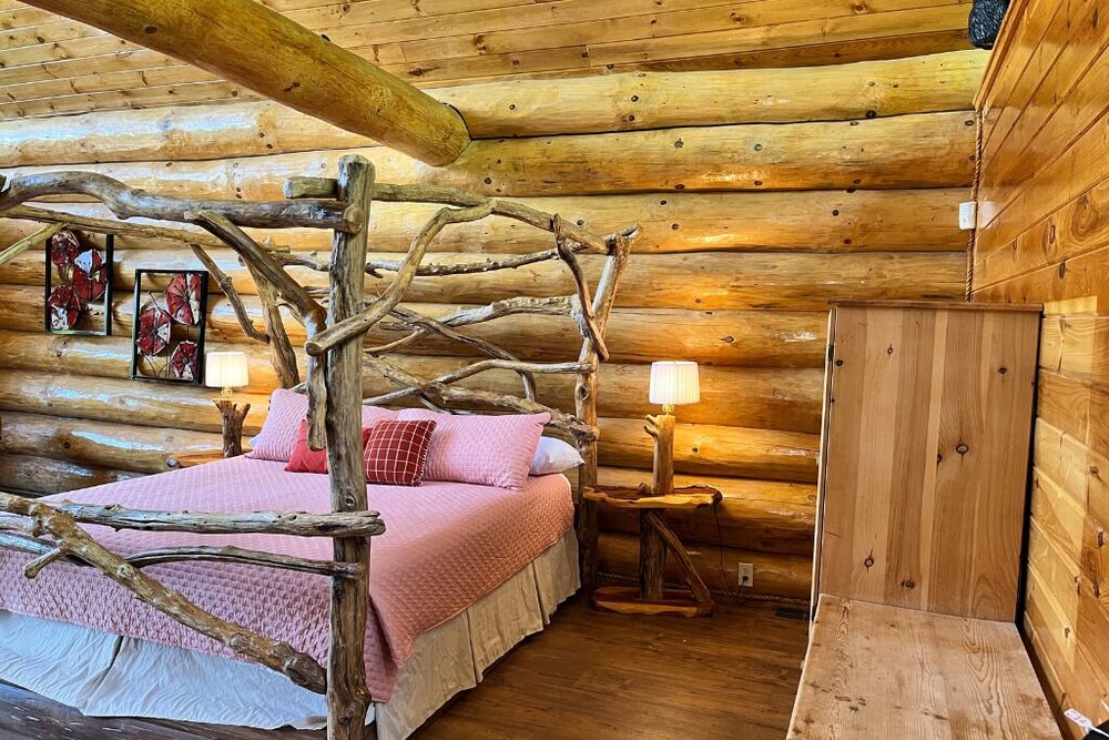 Elkmont Views Cabin by Heavenly Views Resort - photo 6