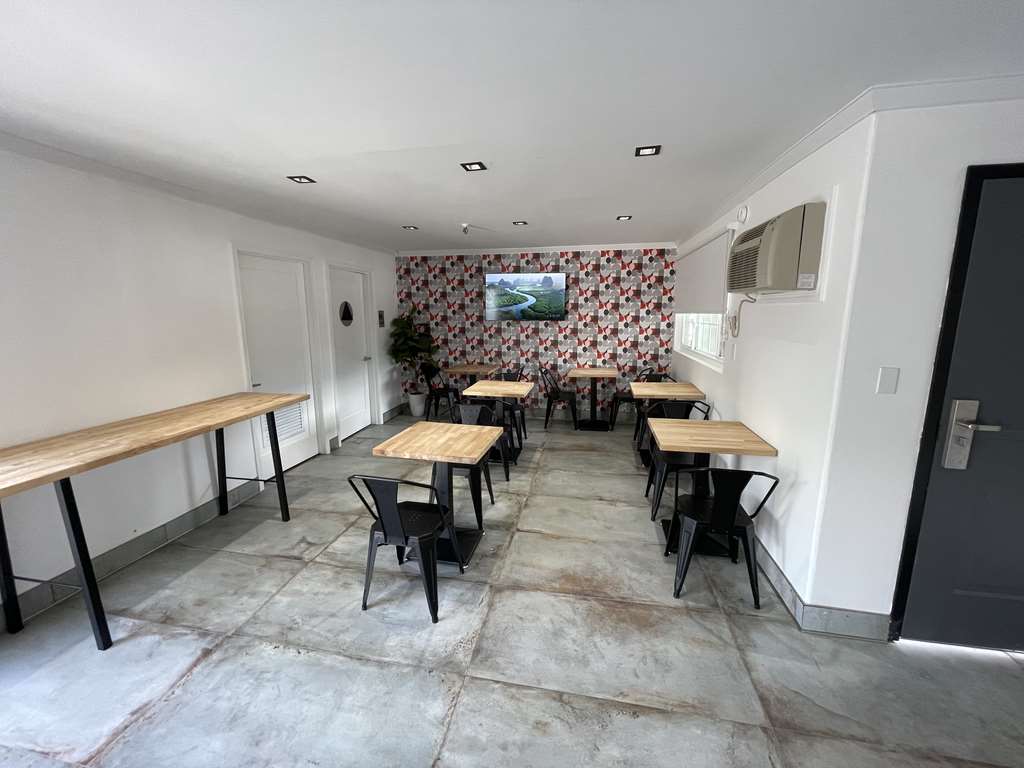 The Midtowner Hotel SureStay Collection by Best Western - photo 20