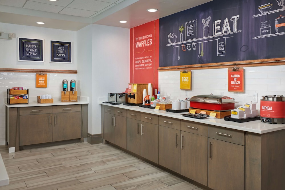 Hampton Inn Lockport Buffalo - photo 27
