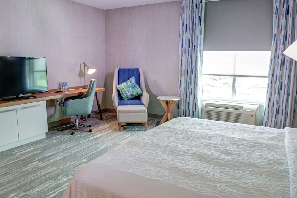Hilton Garden Inn Tampa Wesley Chapel FL - photo 18