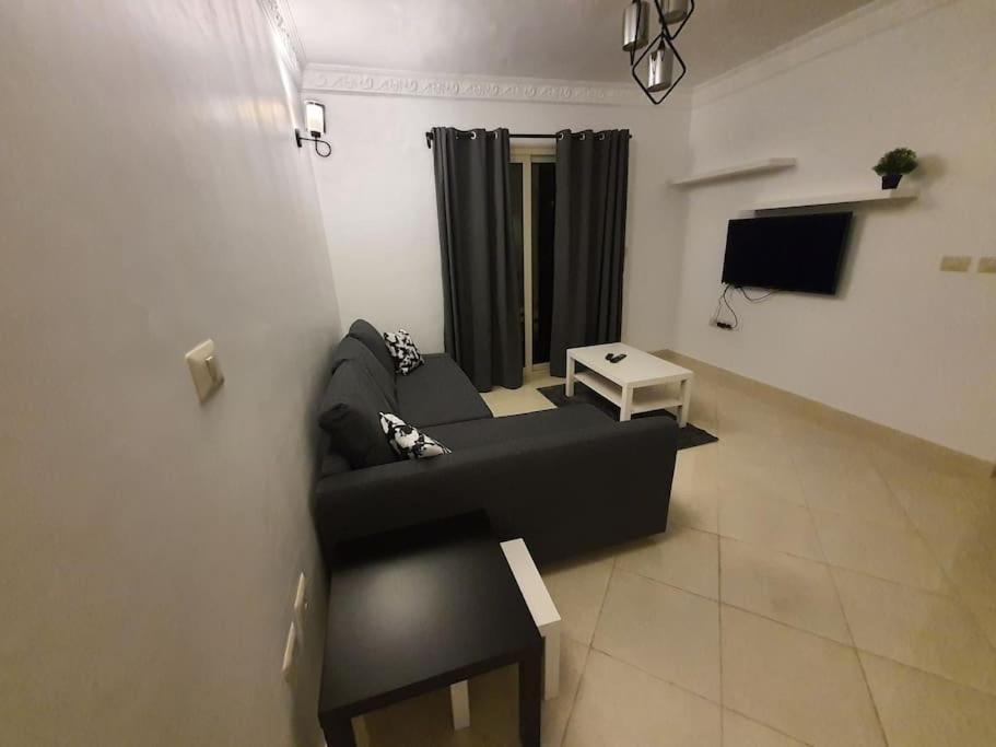 Stylish and modern apartment close to the airport — 4-Star Luxury Hotel in Cairo, Egypt