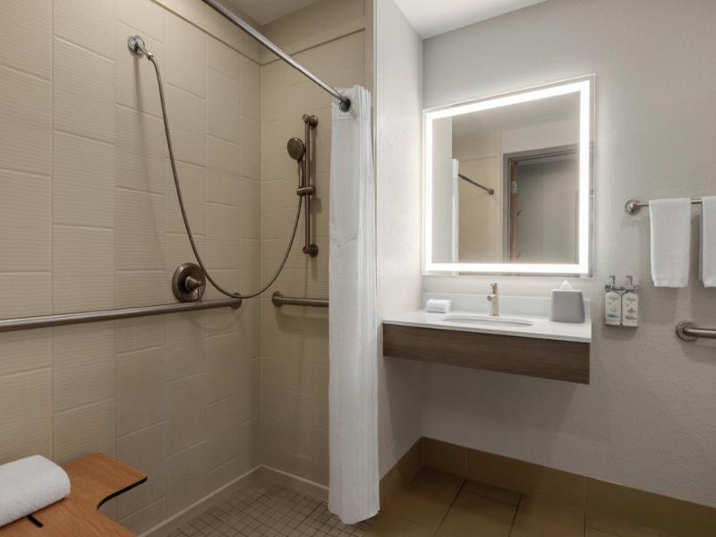 Holiday Inn Express Vernon Manchester by IHG - photo 20