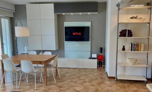 Jesolo Escape Apartment — 4-Star Luxury Hotel in Lido Di Jesolo, Italy