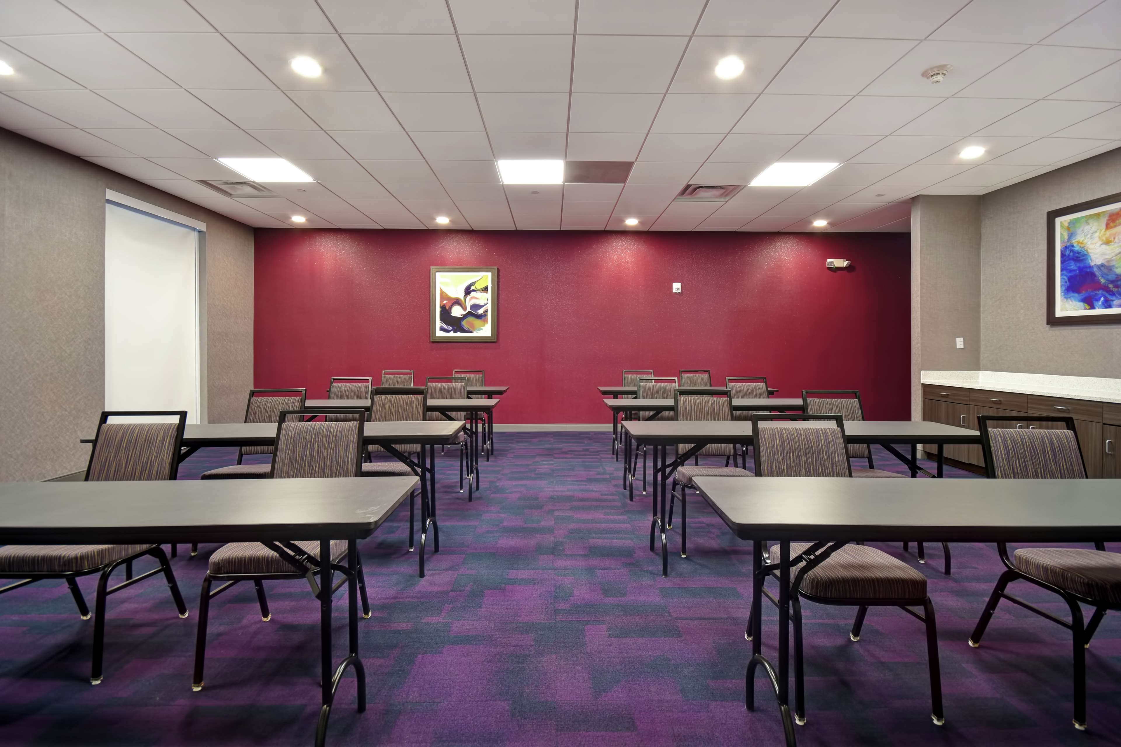 Home2 Suites by Hilton Dothan - photo 27