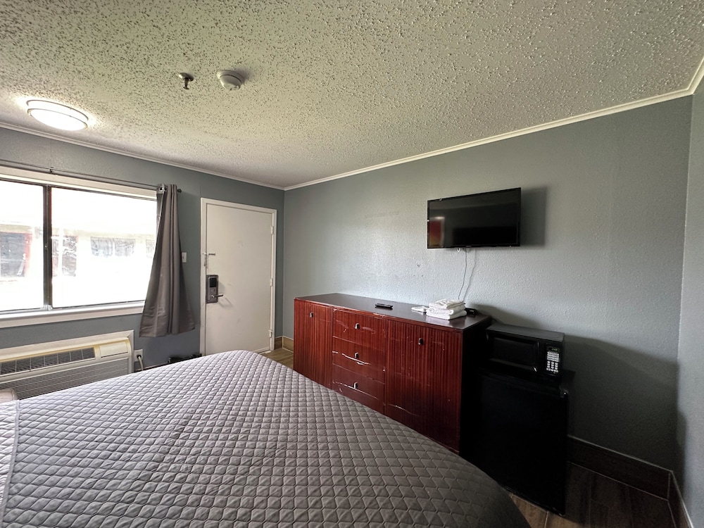 Studio Suites - photo 10