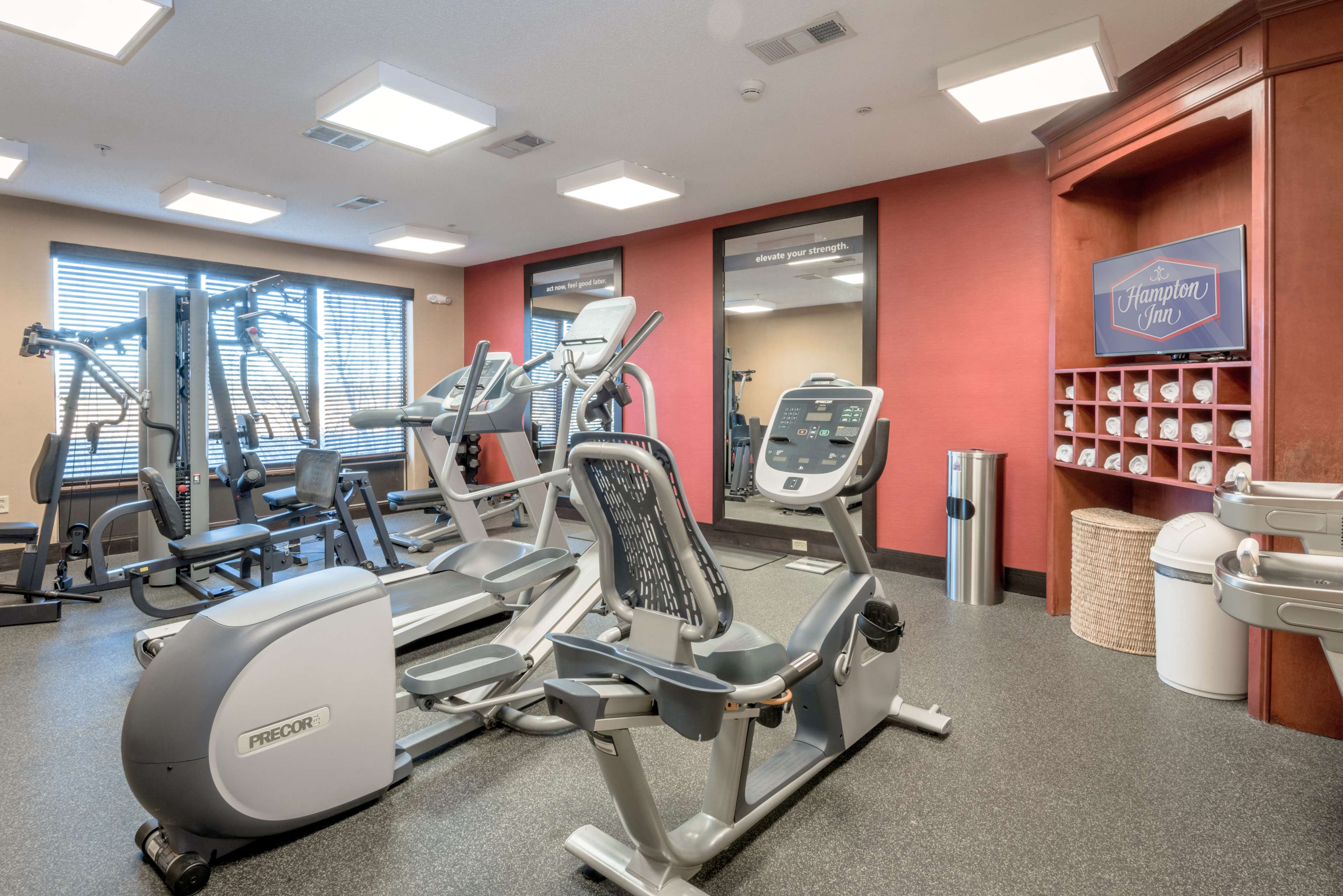 Hampton Inn Montgomery South Airport - photo 17