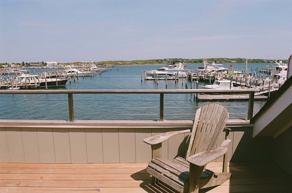 Montauk Yacht Club - photo 17
