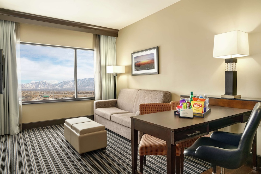 Embassy Suites by Hilton Salt Lake West Valley City - photo 12