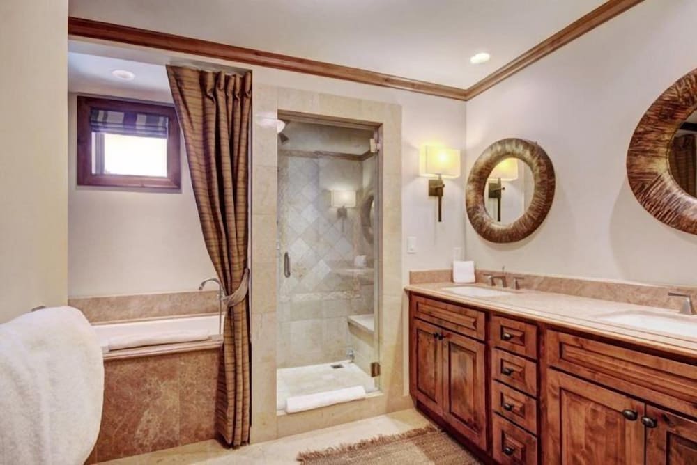 Vail Ritz Carlton 2 Bed - photo 38