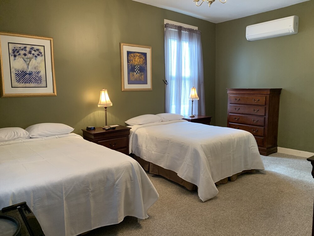 The Hotel Belvidere - photo 8