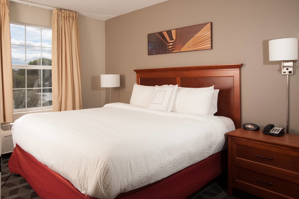 TownePlace Suites by Marriott at The Villages - photo 9