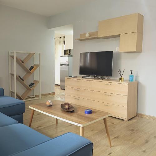 Kouros Studios - carbon neutral hotel in Pefki
