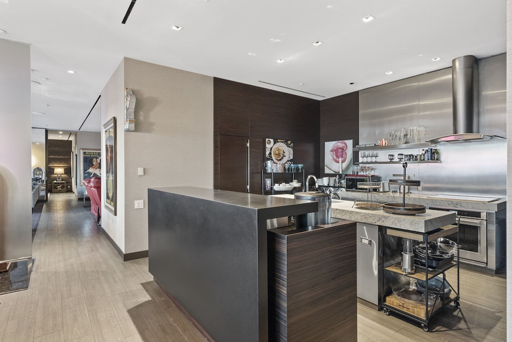 StripViewSuites at Palms Place Penthouses - photo 84