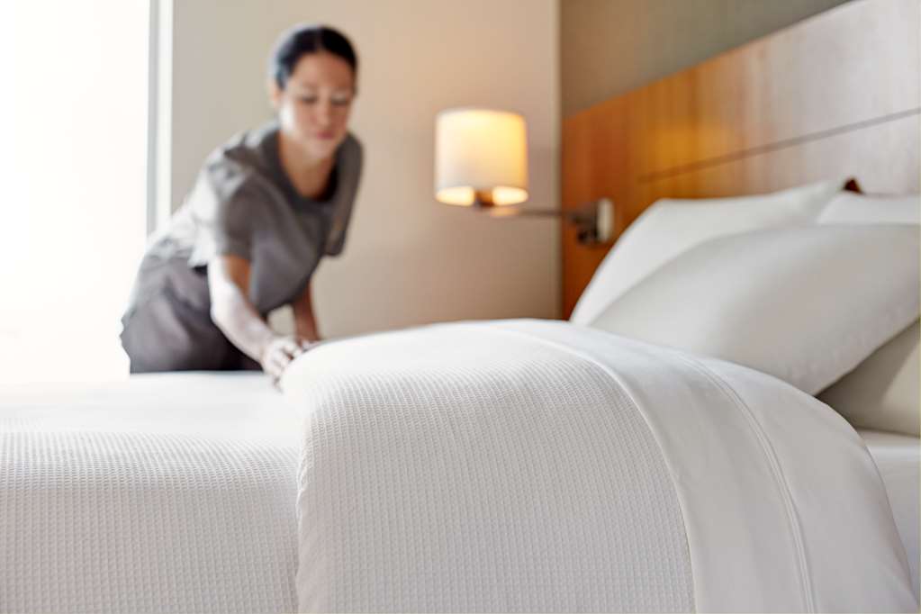 Hyatt Place Virginia Beach Town Center - photo 2