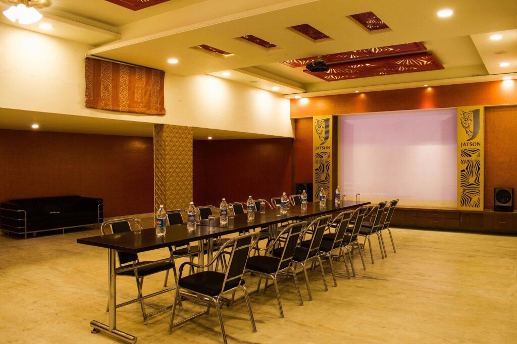 Hotel Golden Sands in Jaipur, India