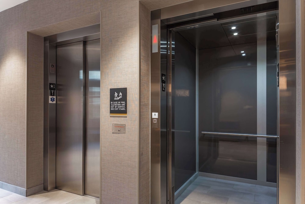 Home2 Suites By Hilton Boone - photo 6