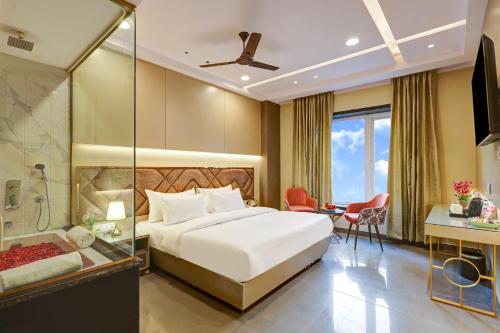 Hotel The Viking Near New Delhi Railway & Connaught Place — 4-Star Luxury Hotel in New Delhi, India