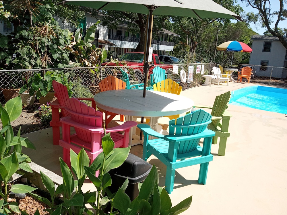 Captain's Cove Motel - photo 13
