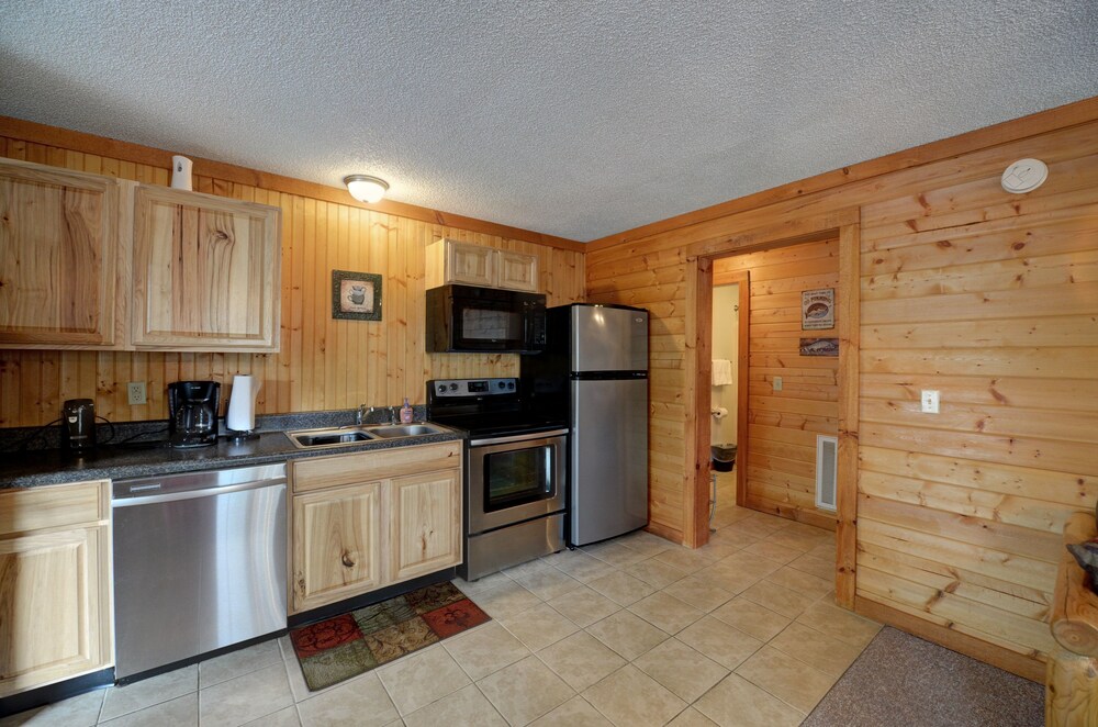 Blue Water Resort - photo 22