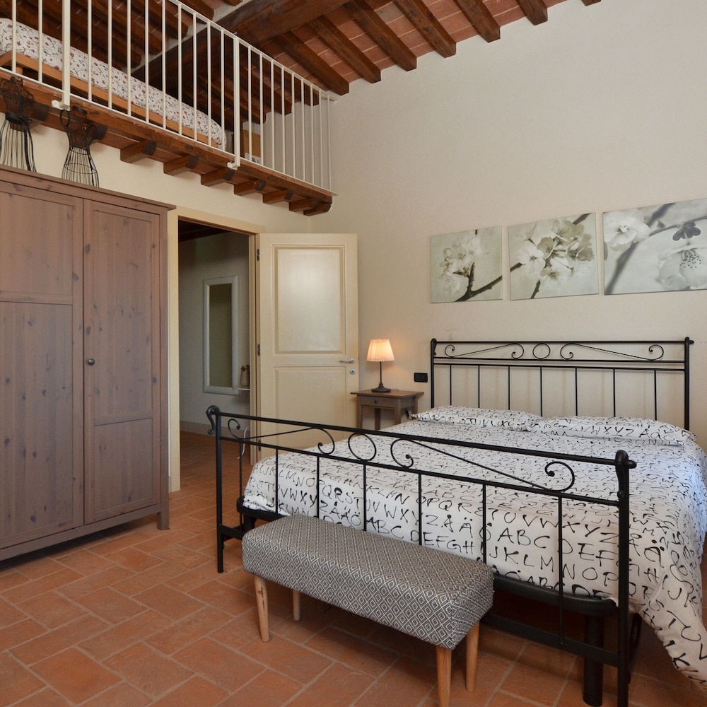 Ginepro Grillo Happy Rentals — 4-Star Luxury Hotel in Camaiore, Italy
