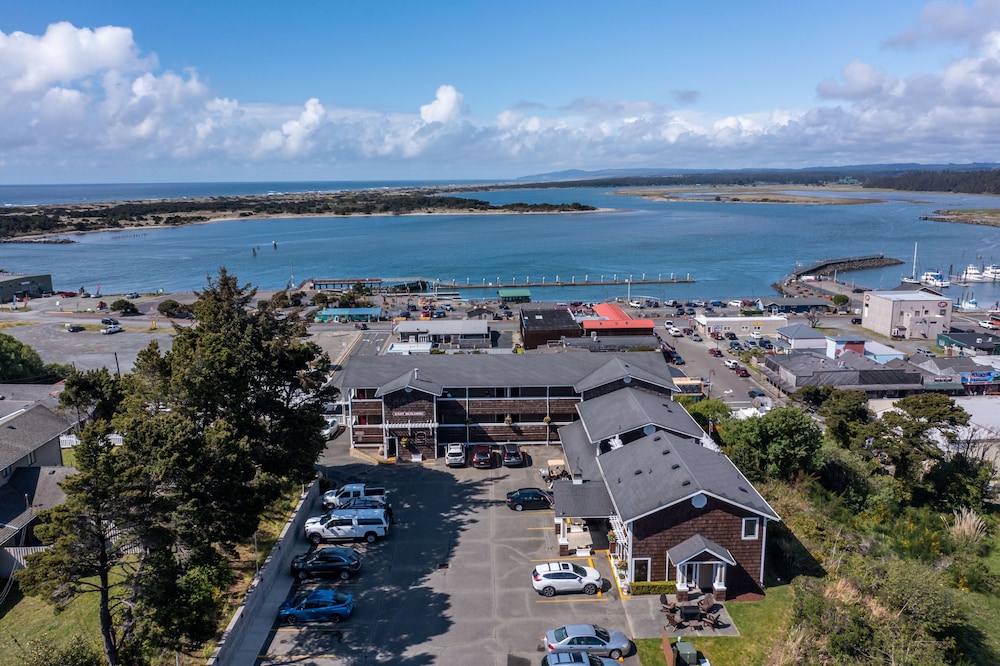 Bandon Inn - photo 57